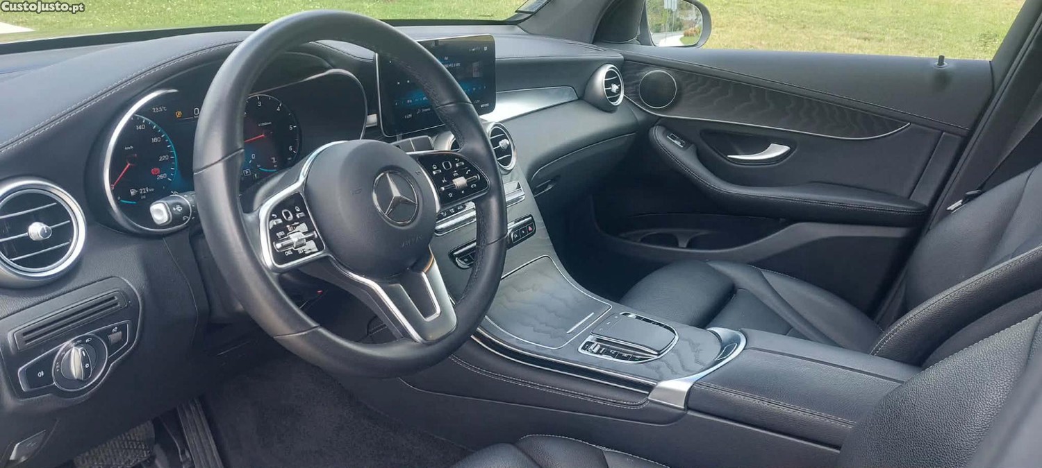 Mercedes-Benz GLC 220 Coupé Nacional 4matic - 19 foto 3