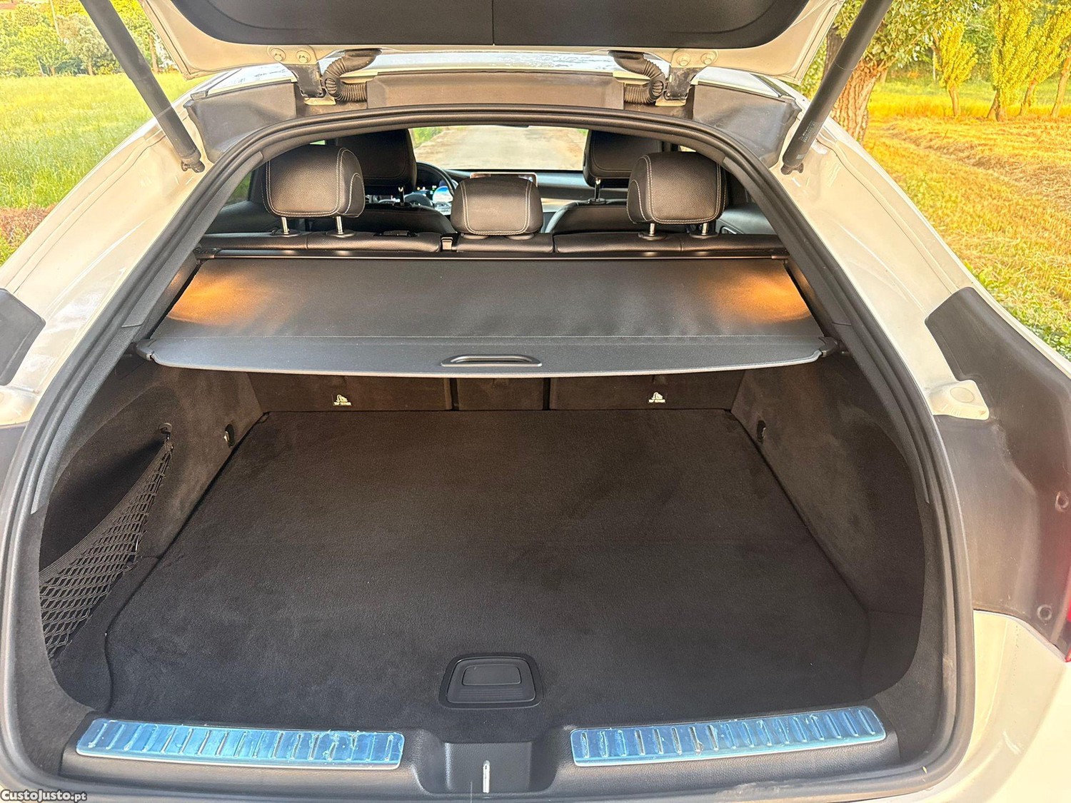 Mercedes-Benz GLC 300 d 4Matic — fotografia 2