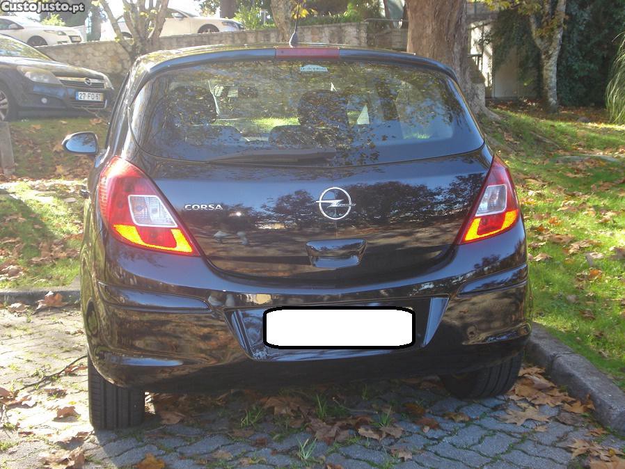 Opel Corsa 1.2 AUTOMÁTICO - 09 foto 2