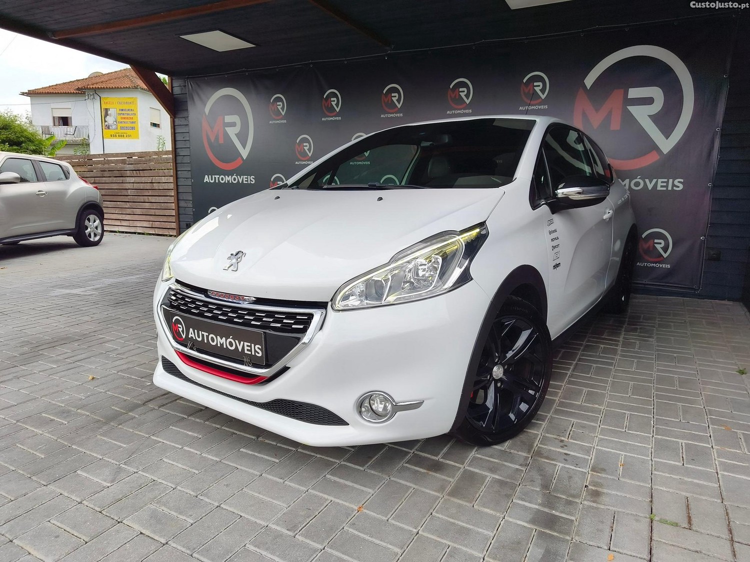 Peugeot 208 1.6 THP GTi — fotografia 30