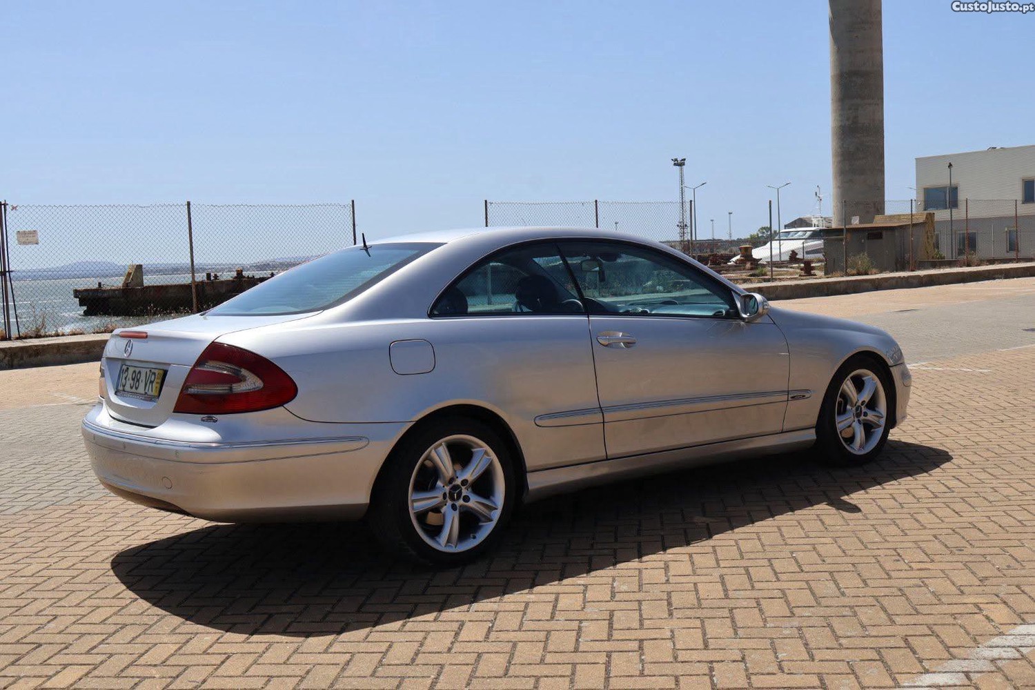 Mercedes-Benz CLK 270 270 Cdi (209 316) - 03 — photo 3