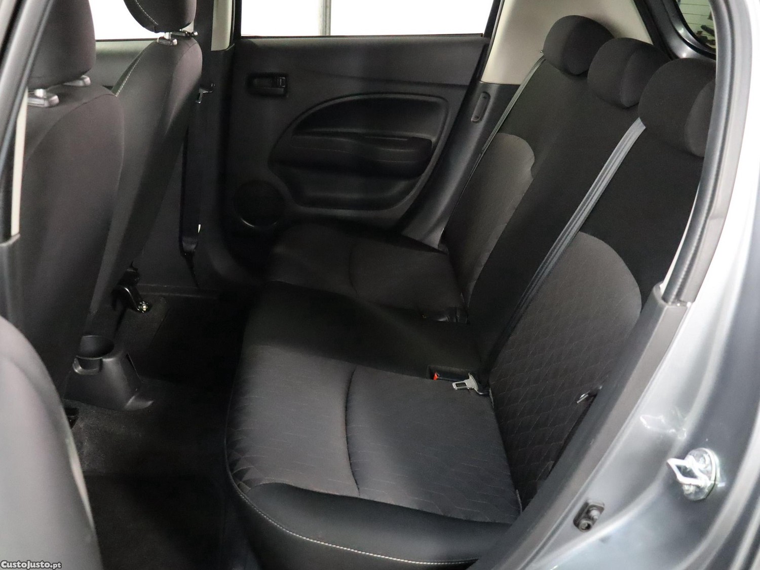 Mitsubishi Space Star 1.2 Connect Edition — fotografia 9
