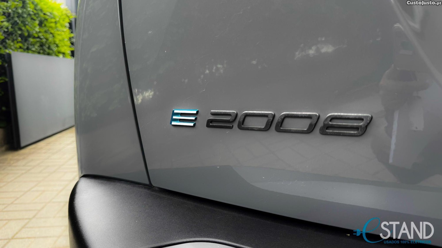 Peugeot e-2008 Active — fotografia 7