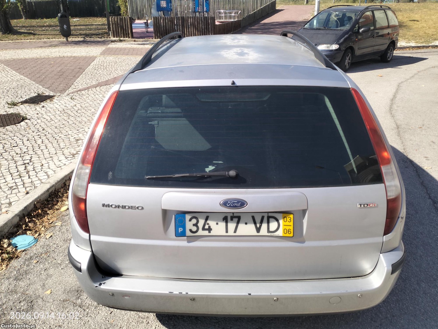 Ford Mondeo 2.0 Tdci - 03 foto 2