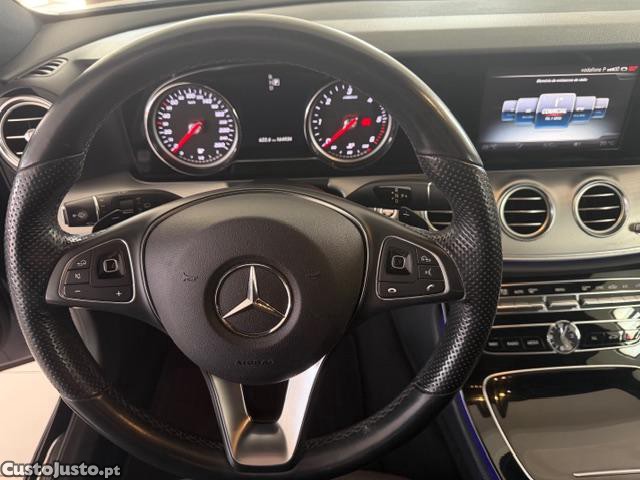 Mercedes-Benz E 220 D — fotografia 4
