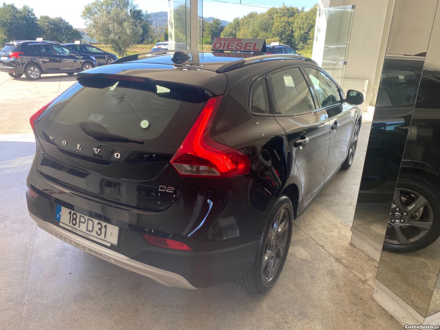 Volvo V40 1.6 D2 (29 MIL KMs) — fotografia 9