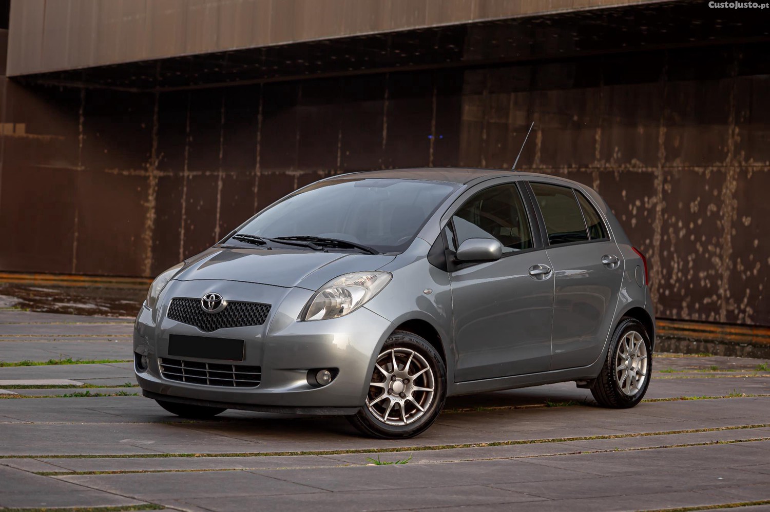 Toyota Yaris 1.4 D4D — fotografia 6