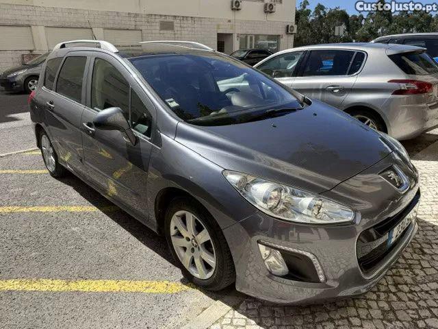 Peugeot 308 1.6 bluehdi — fotografia 11