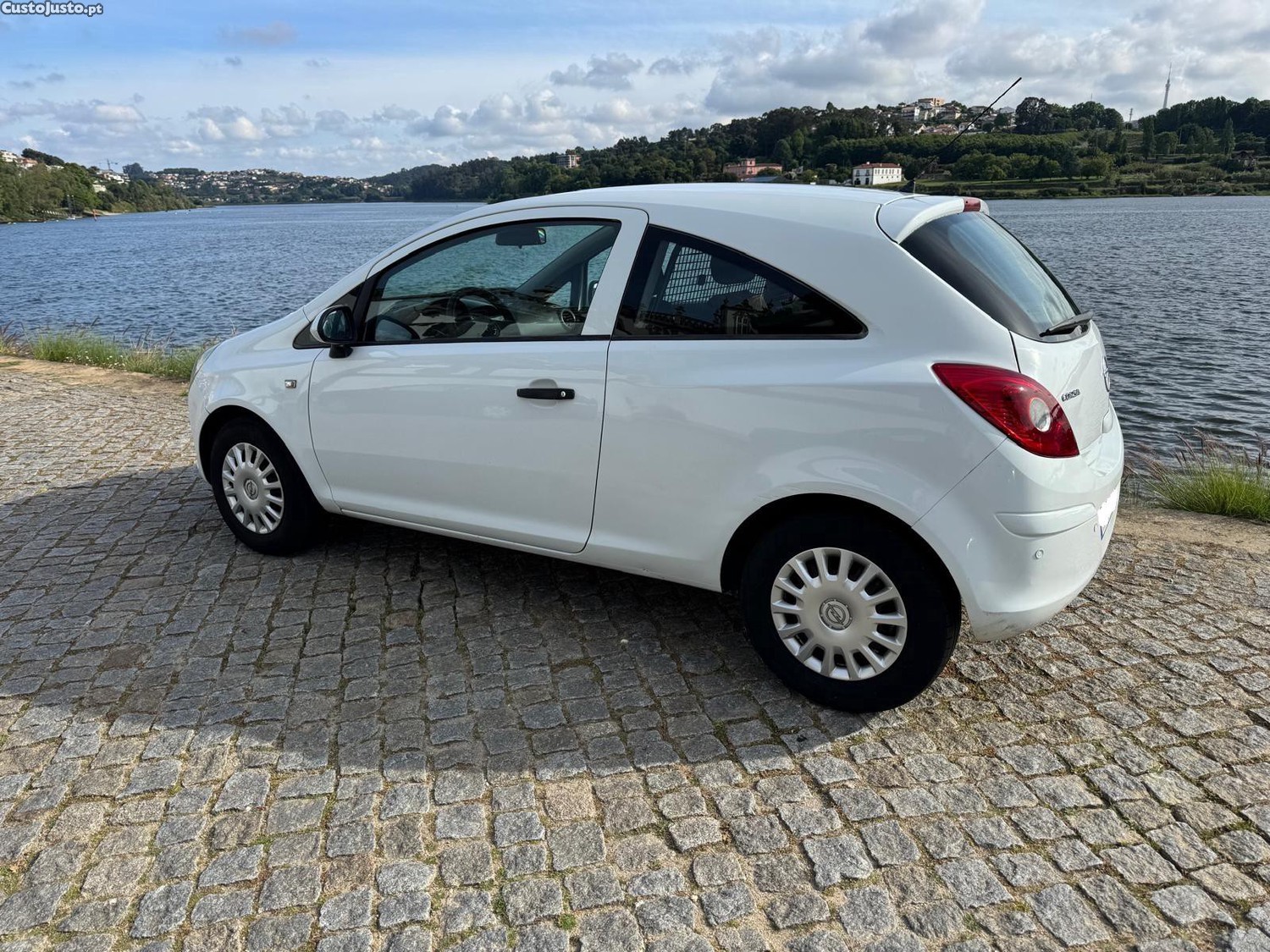 Opel Corsa 1.3 cdti - 08 foto 4
