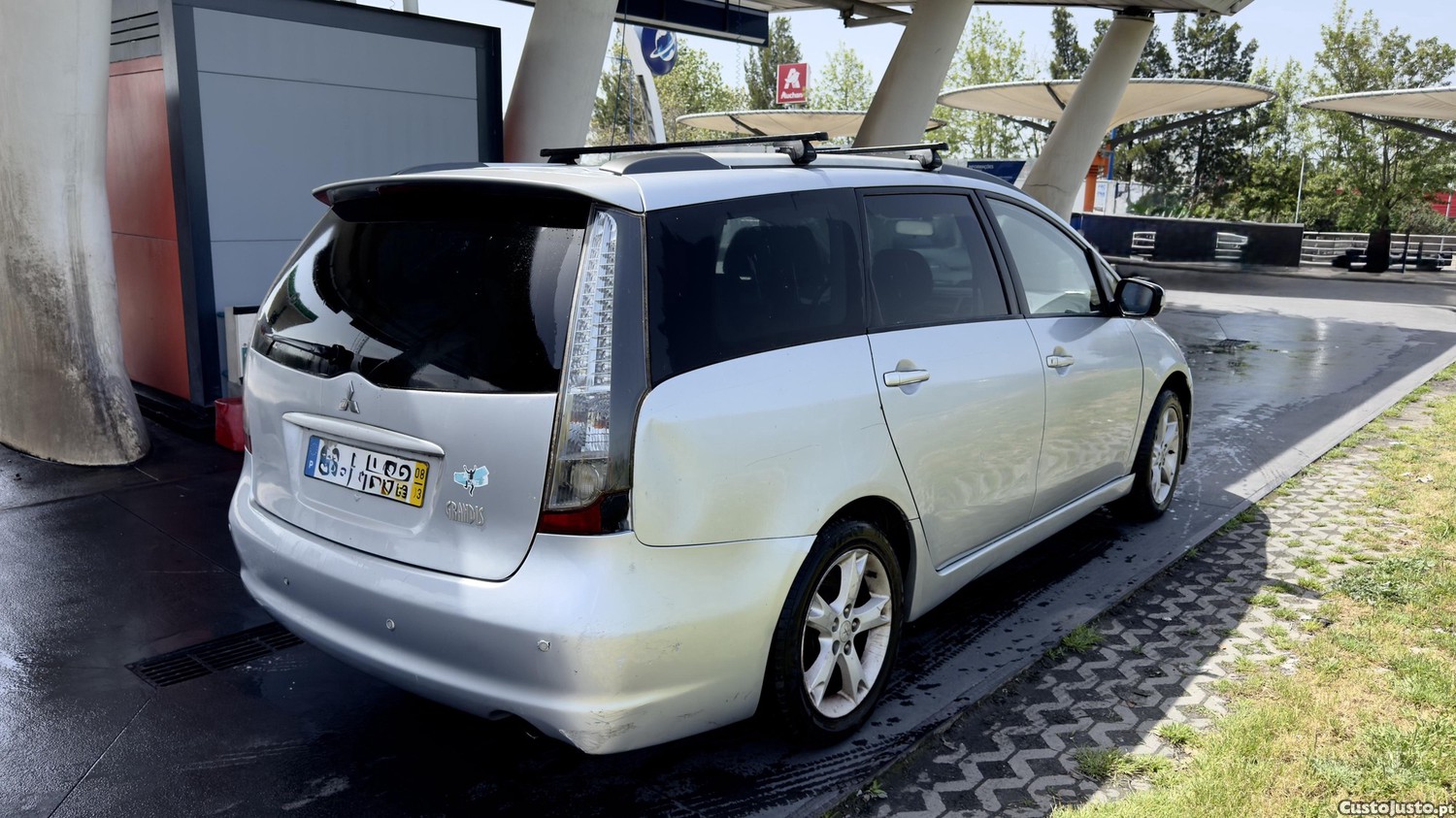 Mitsubishi Grandis 7Lugares — fotografia 5