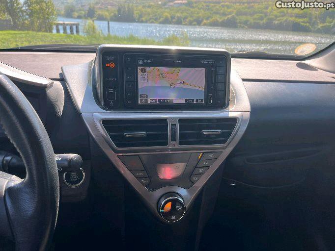 Toyota iQ D4D — fotografia 7