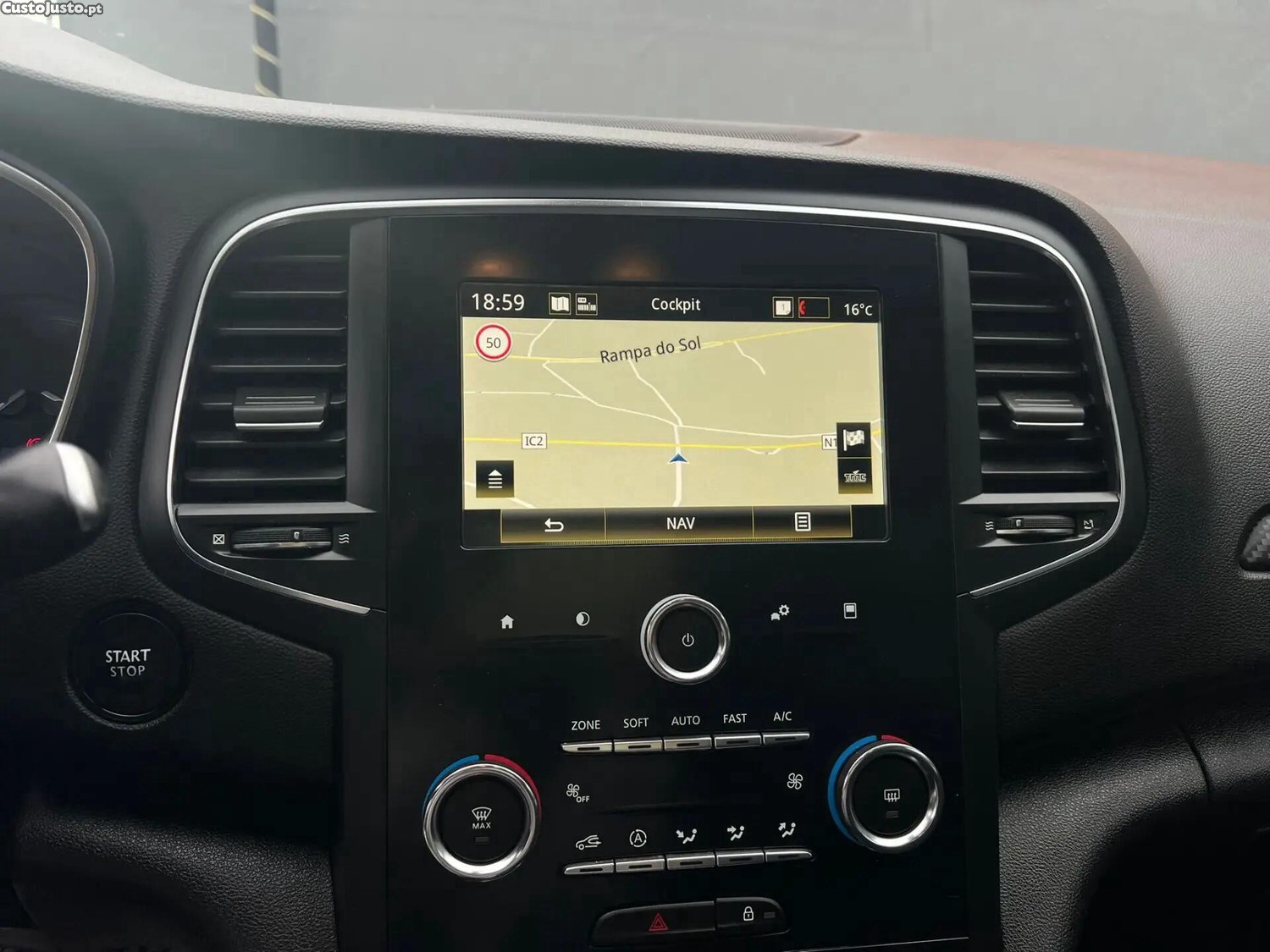 Renault Mégane 1.5 Blue dCi Limited — fotografia 16