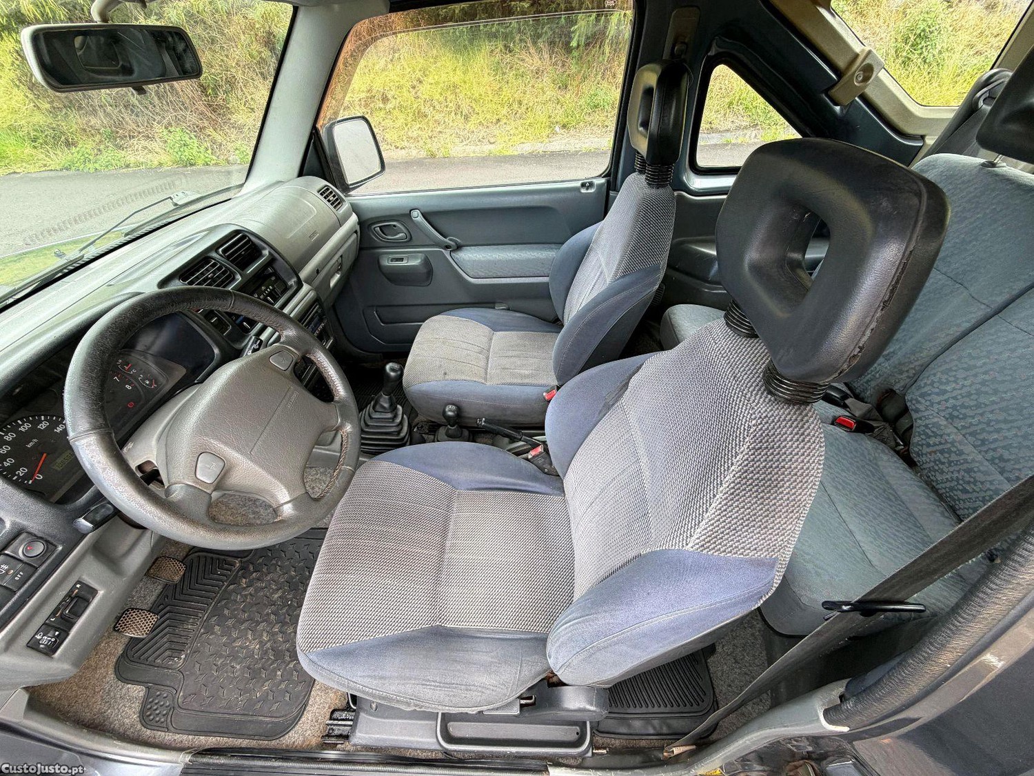Suzuki Jimny 1.3 16v Hardtop — fotografia 3