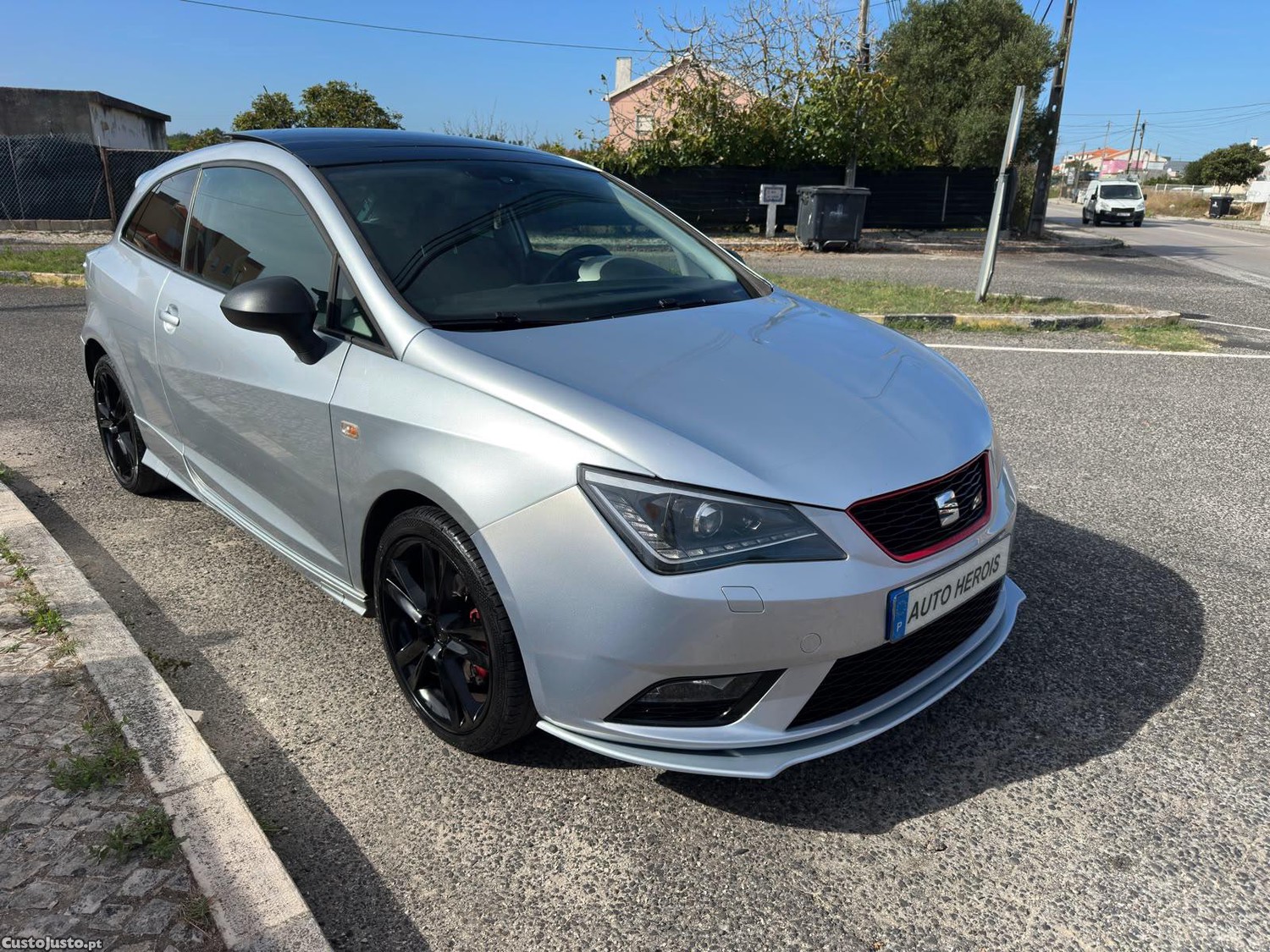 SEAT Ibiza 1.6 TDI spot coupe — fotografia 7