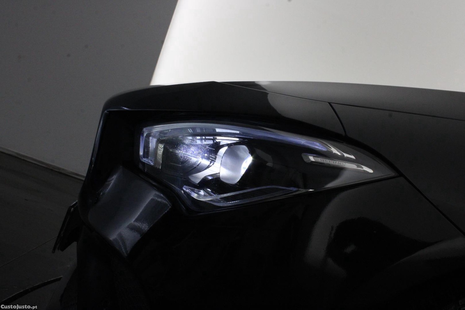 Mercedes-Benz CLA 180 D SHOOTING BRAKE STYLE AUTO — fotografia 6