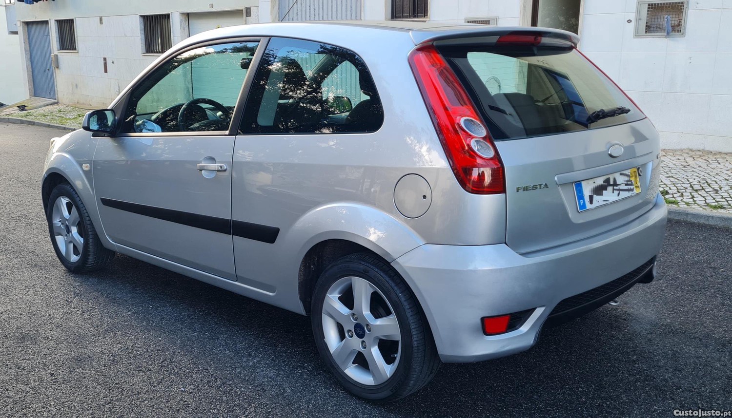 Ford Fiesta 1.4 Diesel, 5 Lugares, Estimado — fotografia 10