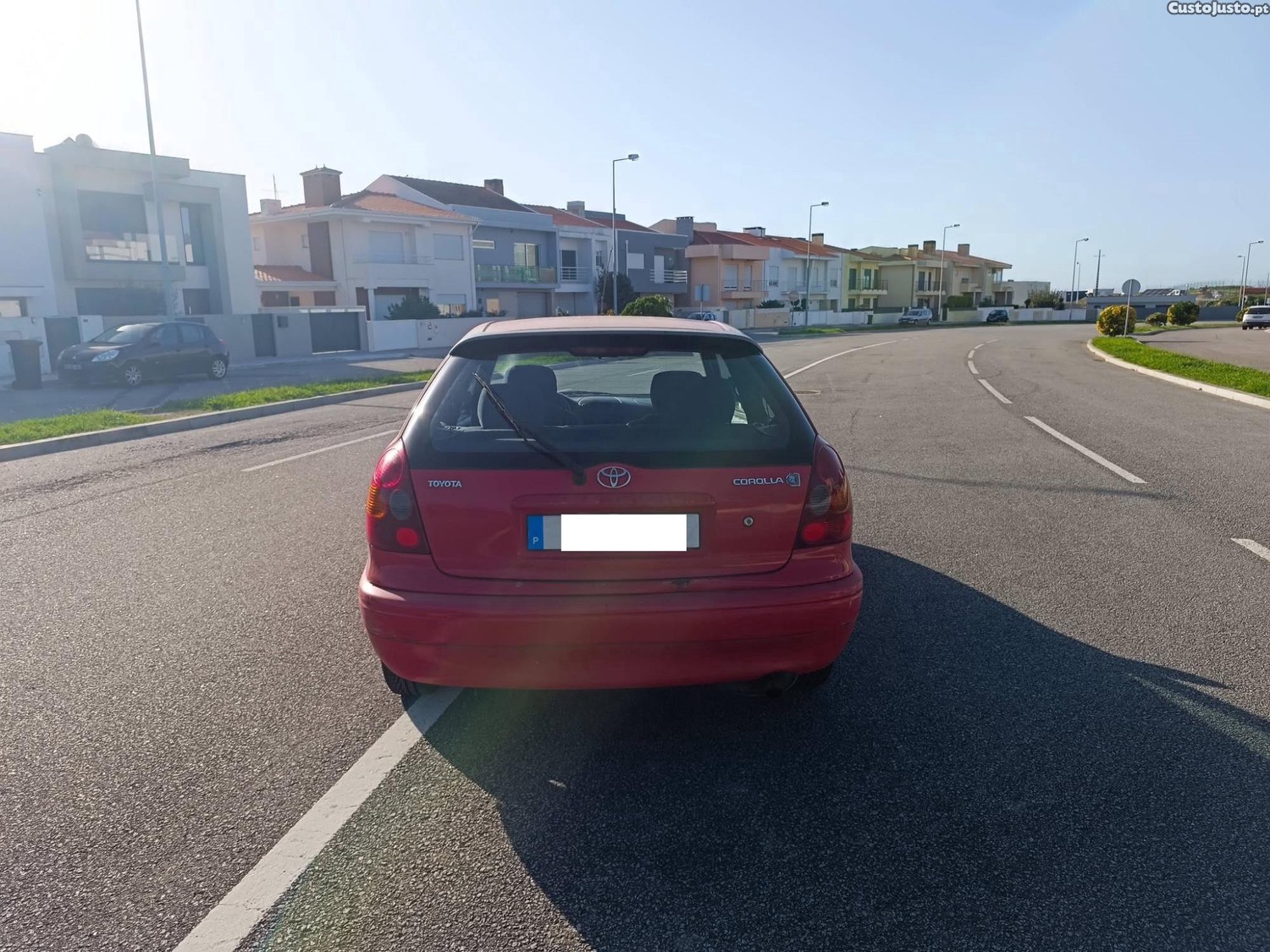 Toyota Corolla 1.4 — fotografia 11