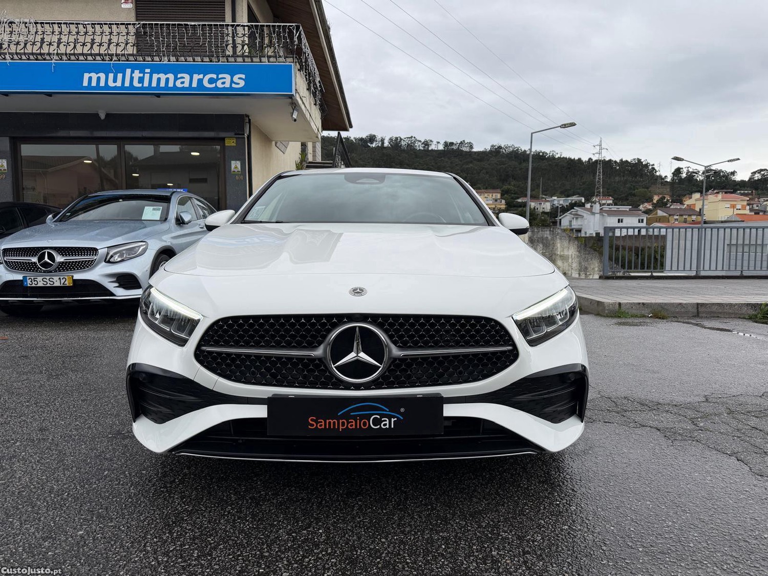 Mercedes-Benz A 200 d AMG Line Aut. — fotografia 26