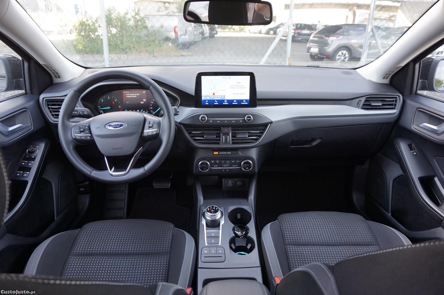 Ford Focus 1.5 tdci 120 PowerShift Connected — fotografia 4