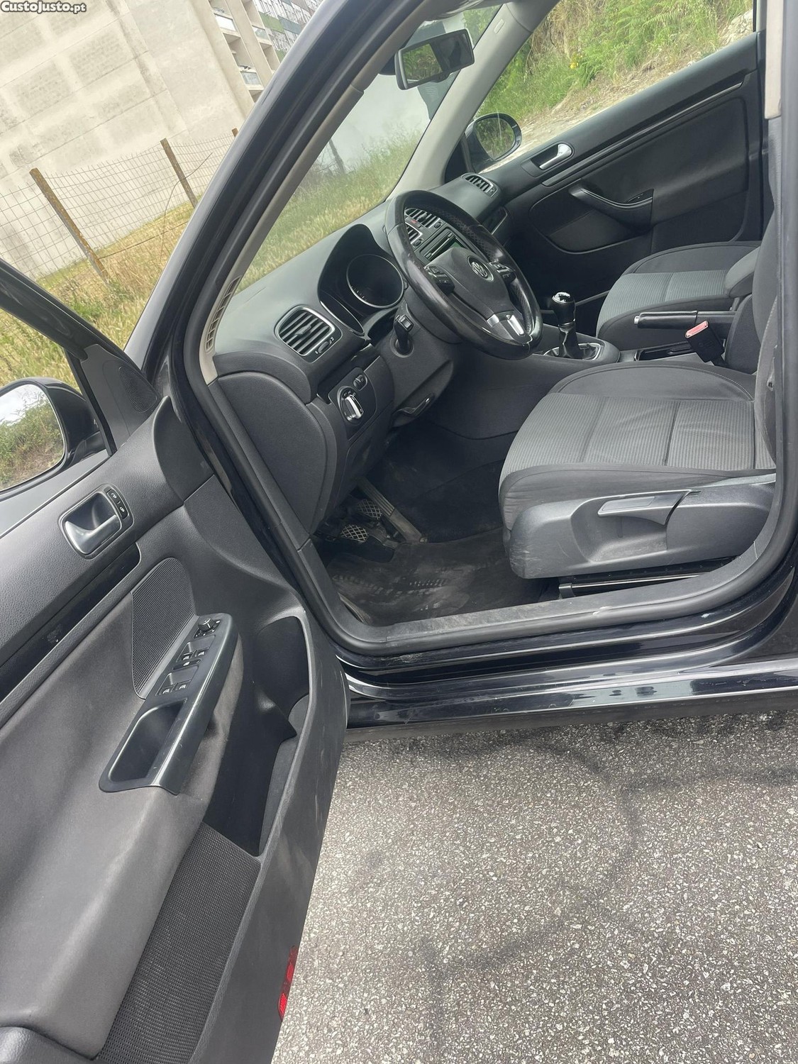 Volkswagen Golf 1.6 TDI confortline — fotografia 7