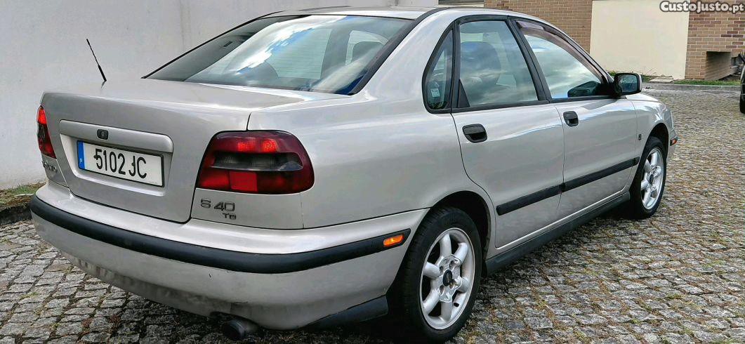 Volvo S40 1.9 Td - 98 foto 4