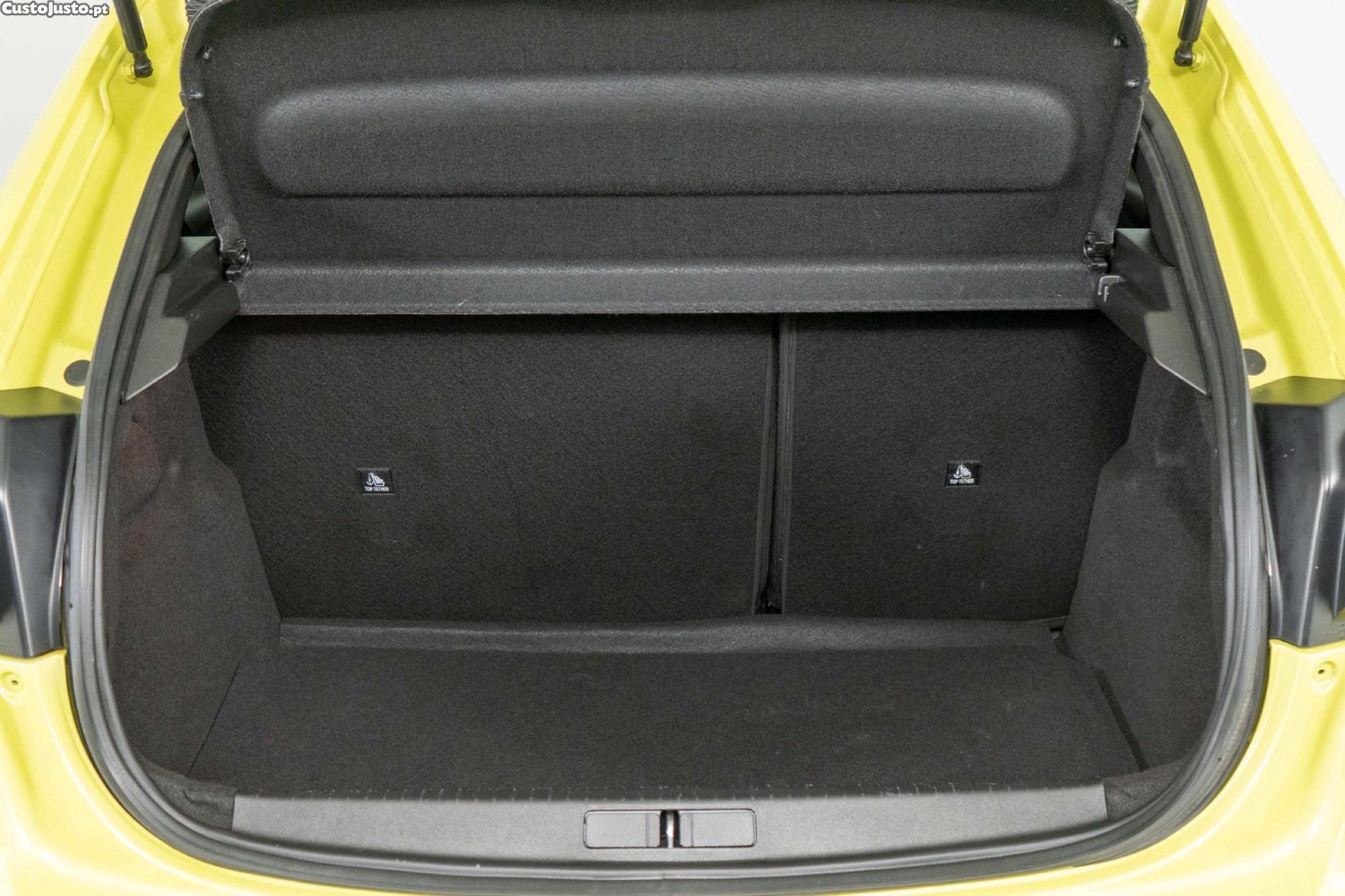 Peugeot 208 1.2 Pure-Tech Active Navigator 102cv — fotografia 7