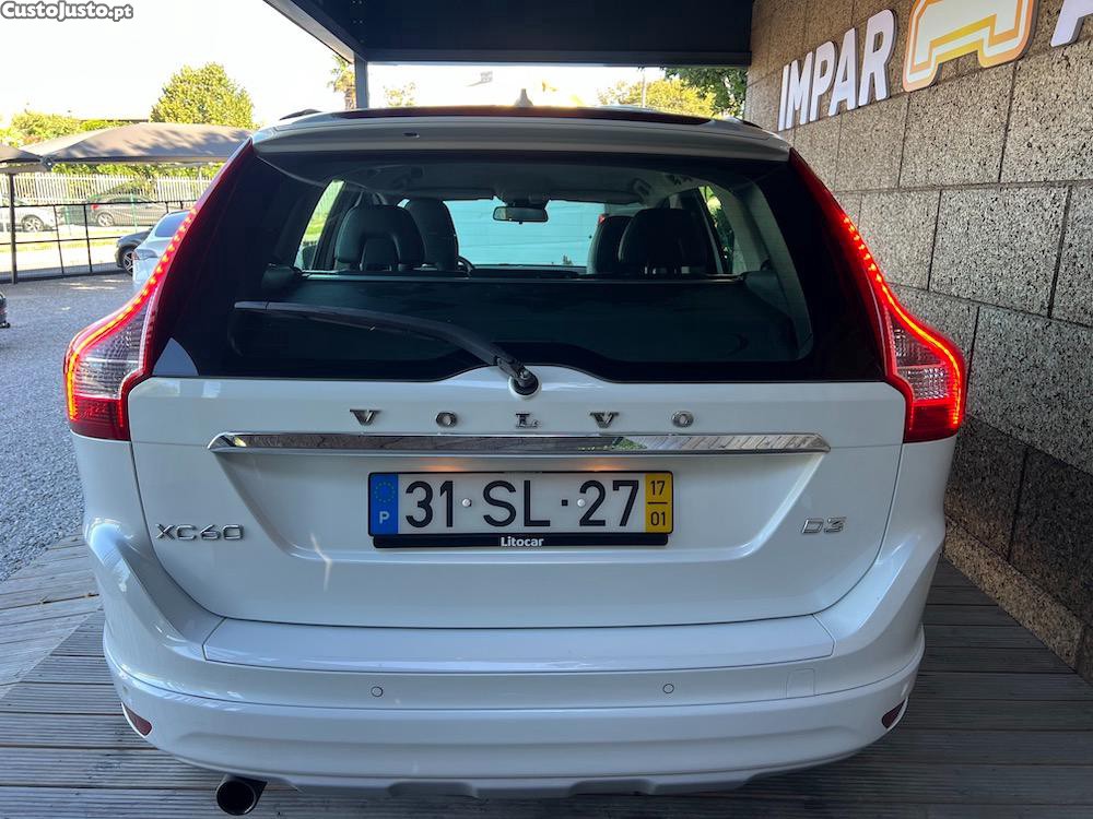 Volvo XC60 D3 Nacional Auto - 17 — photo 5