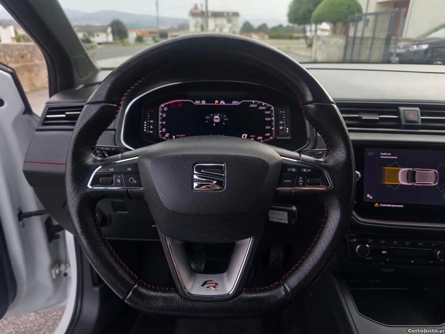SEAT Ibiza 1.0 tsi fr — fotografia 9
