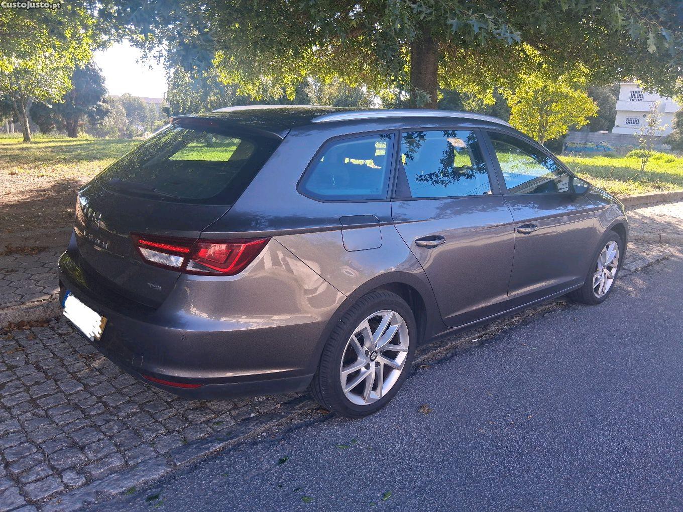 SEAT Leon St 1.6 Tdi Nacional — fotografia 4