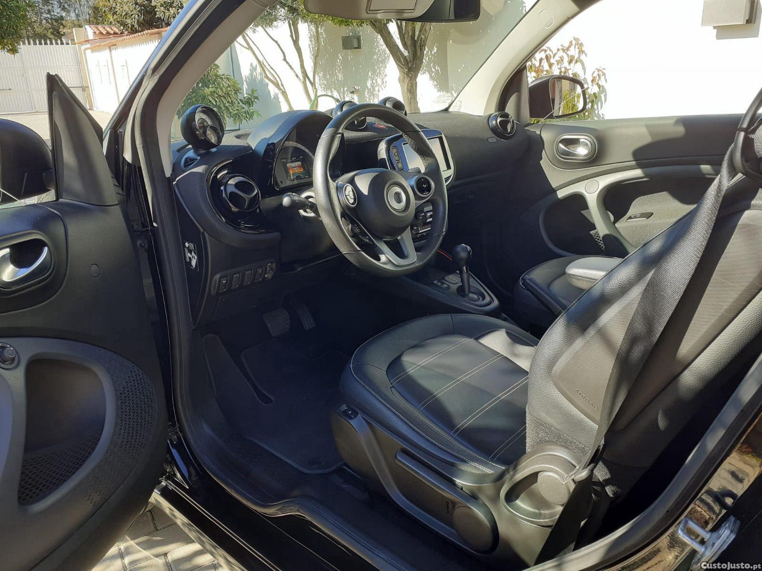 Smart ForTwo Fortwo Cabrio — photo 2