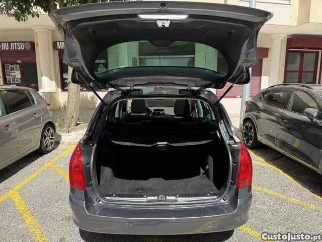 Peugeot 308 1.6 bluehdi — fotografia 7