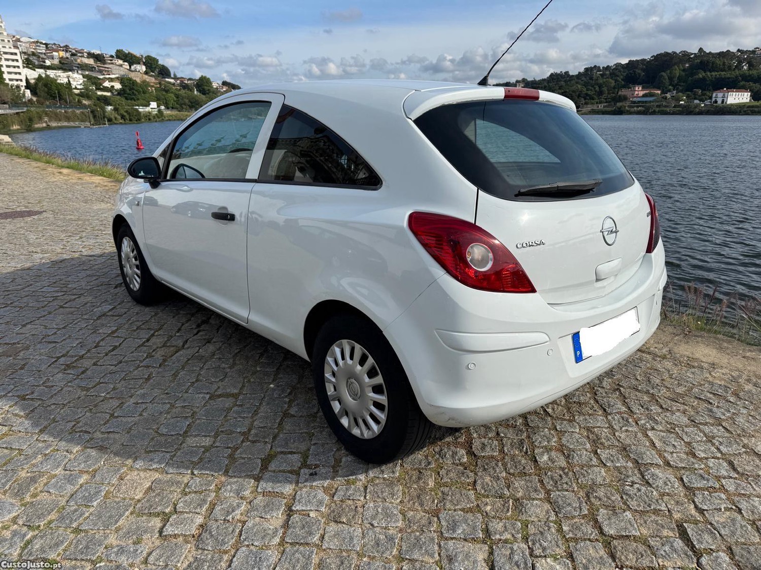 Opel Corsa 1.3 cdti - 08 foto 2