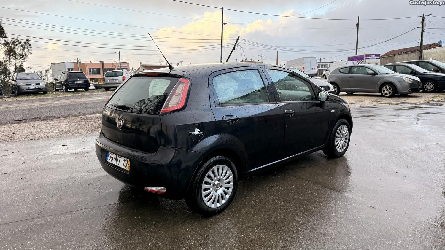 Fiat Punto 1.2 de 2013 - 13 foto 4