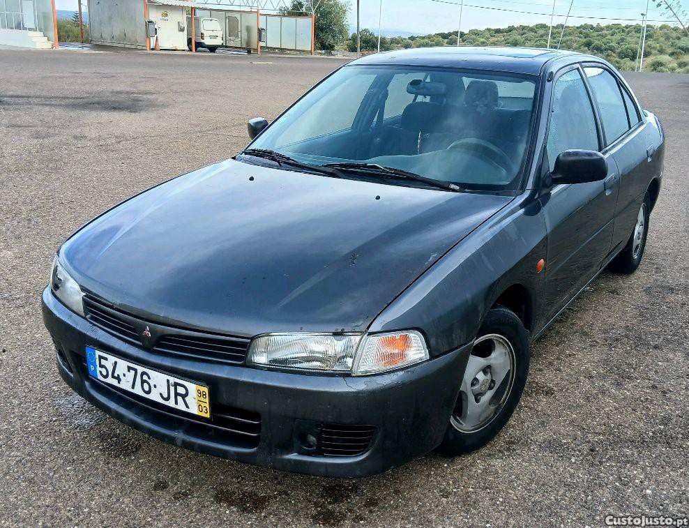 Mitsubishi Lancer 1.3 com Ac — fotografia 7