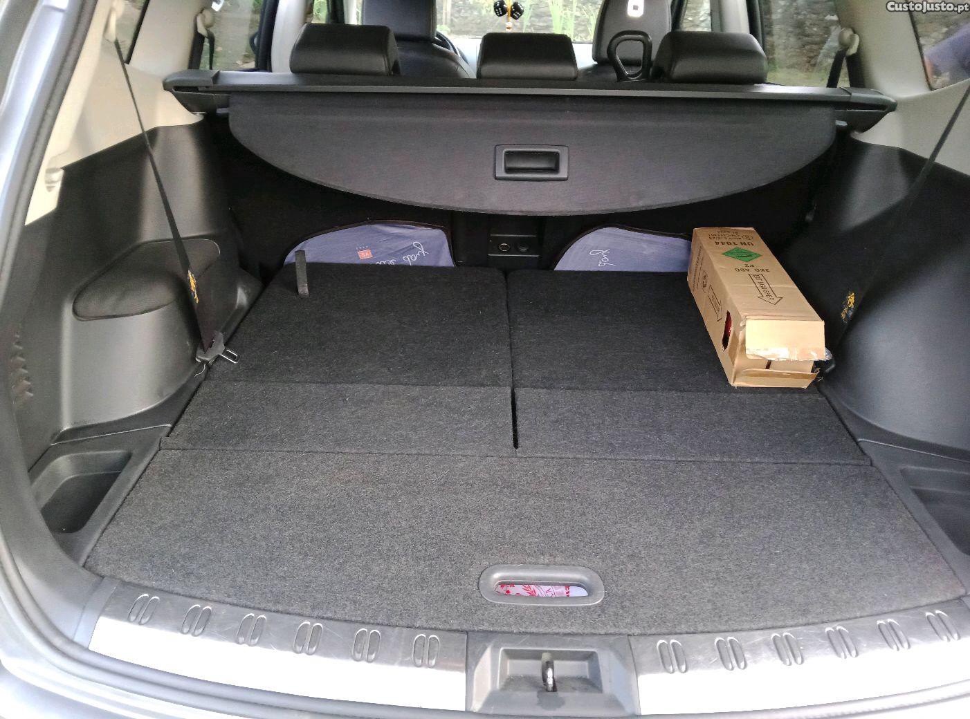 Nissan Qashqai +2 tecna — fotografia 3
