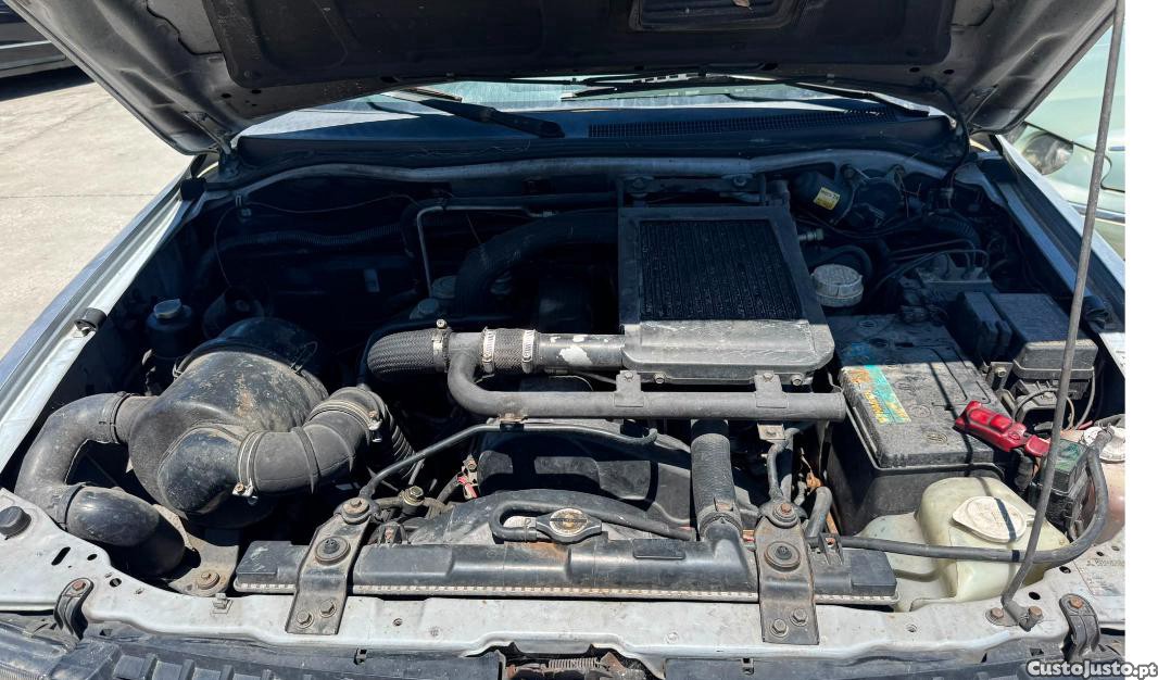 Mitsubishi Pajero SportWagon 2.5 TD — fotografia 4