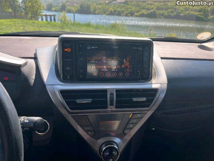 Toyota iQ D4D — fotografia 6