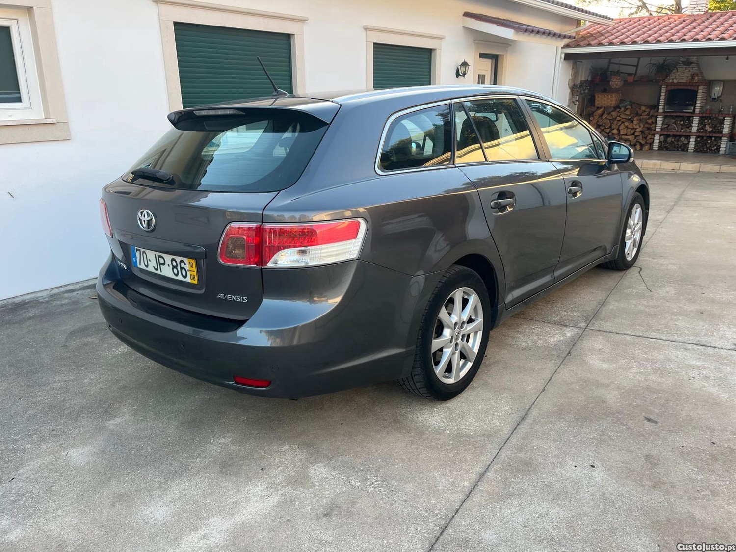 Toyota Avensis SW 2.0 D4D Exclusive — fotografia 8