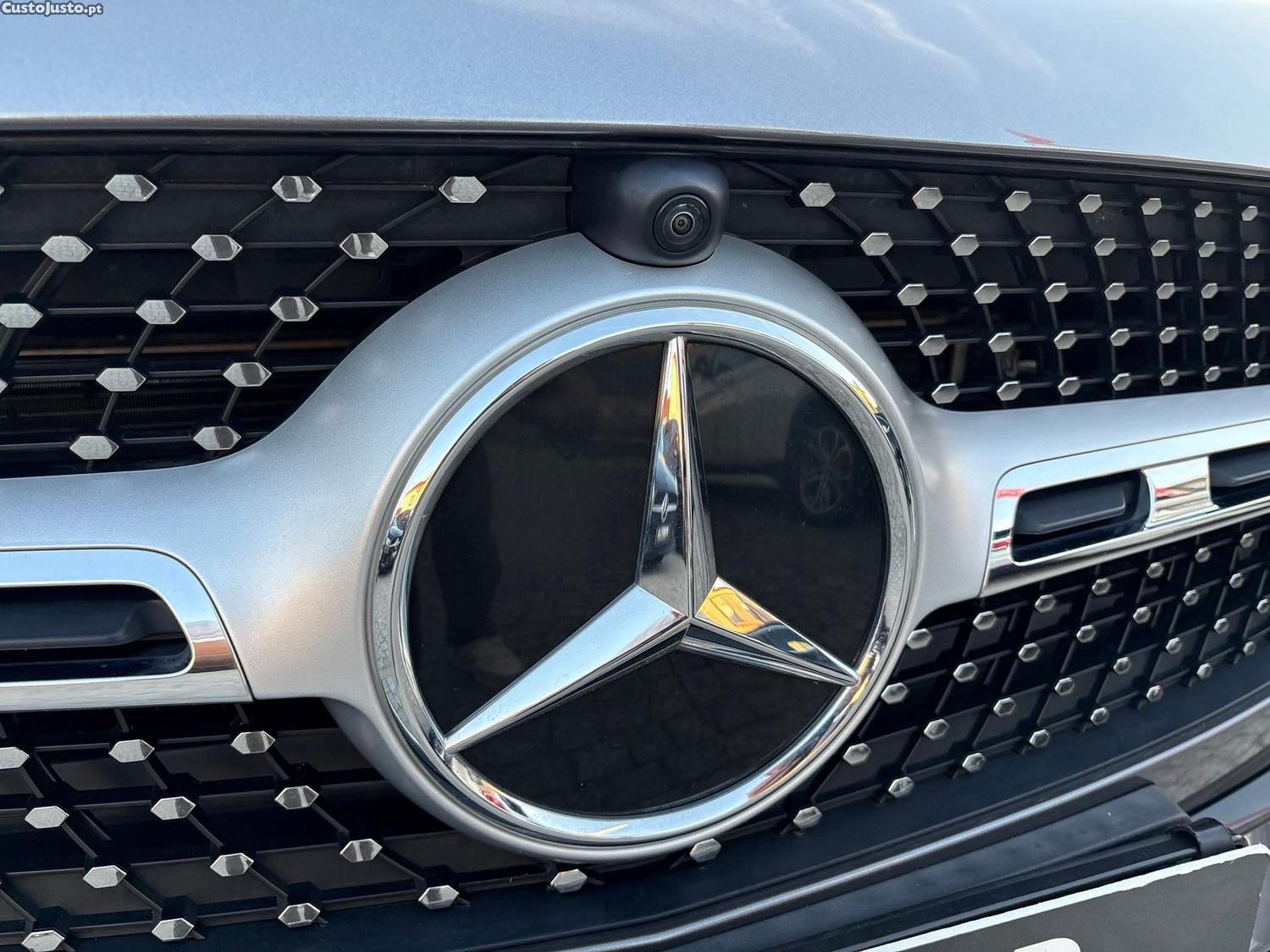 Mercedes-Benz GLA 250 e AMG Line — fotografia 8