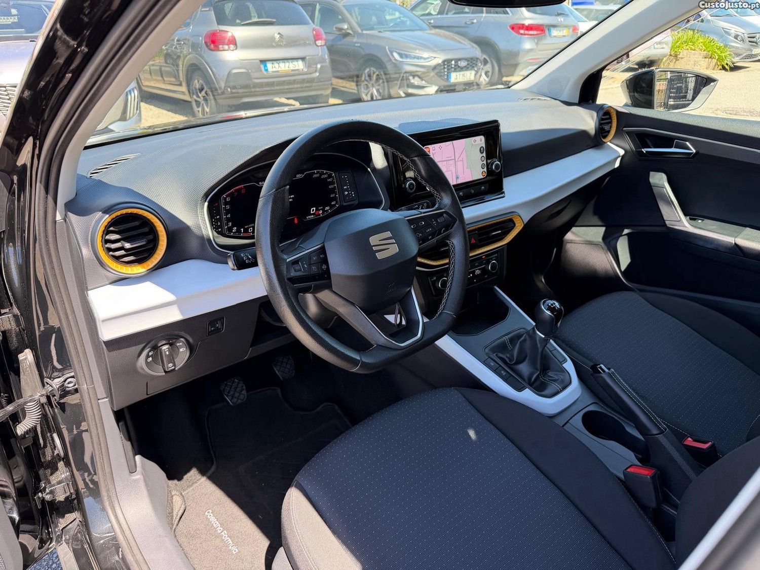 SEAT Arona 1.0 TSI Style — fotografia 17
