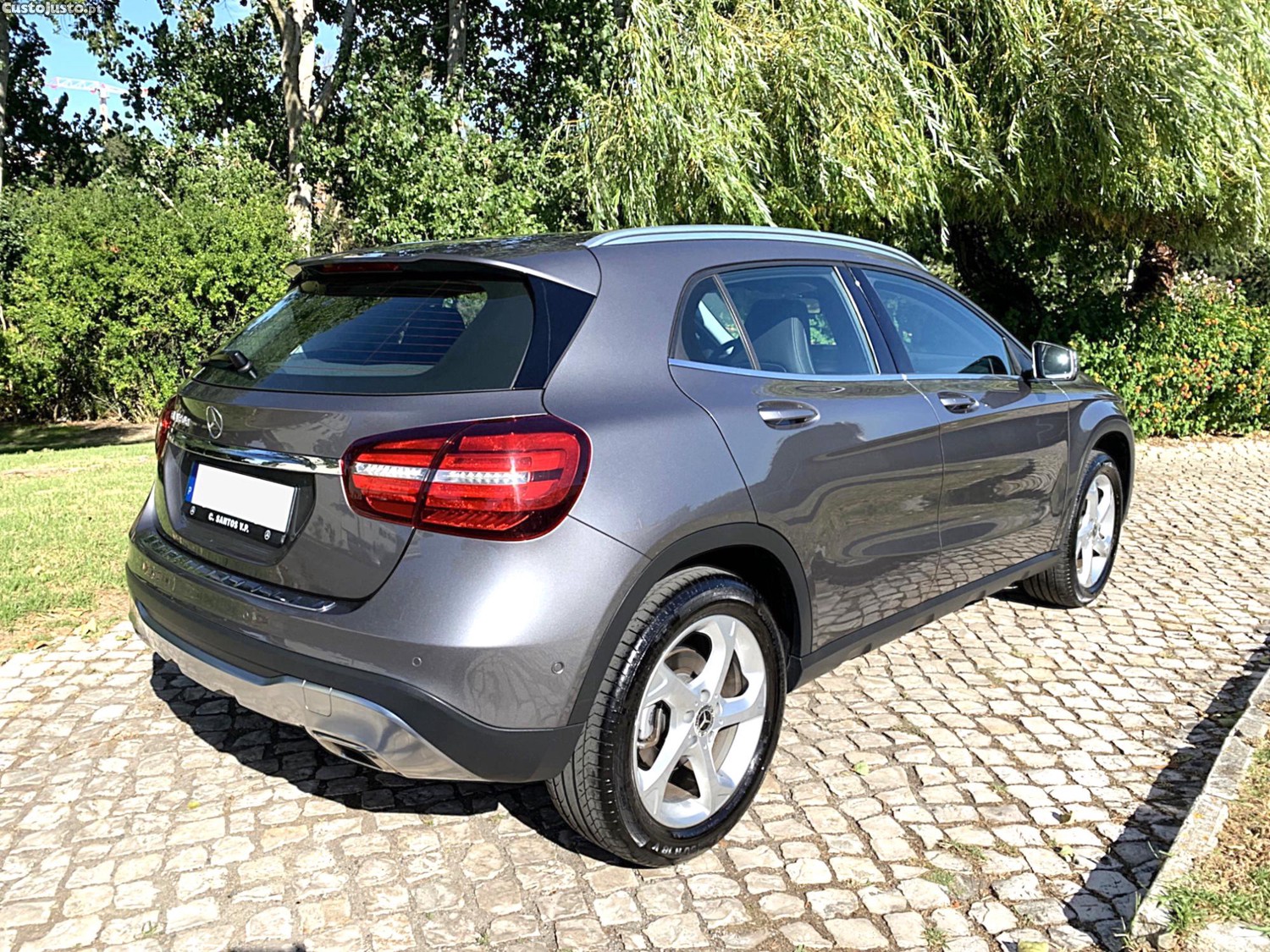 Mercedes-Benz GLA 180 D Urban Nacional 72 Mil Kms desde Novo — photo 2