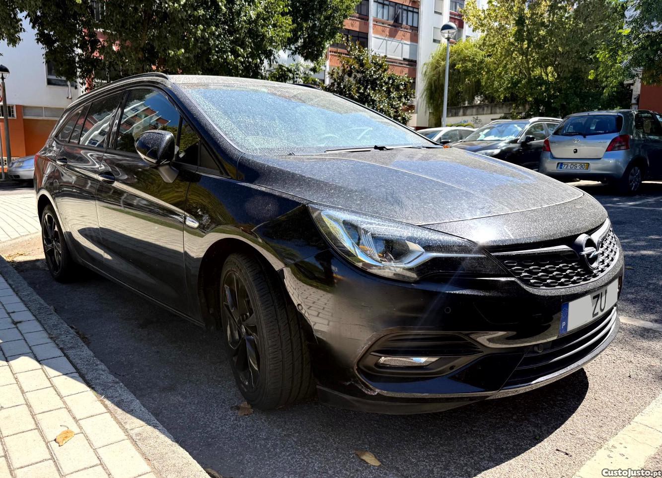 Opel Astra Sports Tourer+ — photo 4