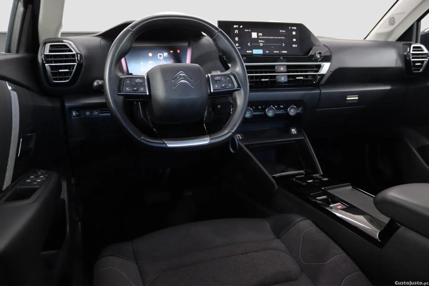 Citroën C4 X 1.2 PureTech Feel Pack EAT8 — fotografia 8