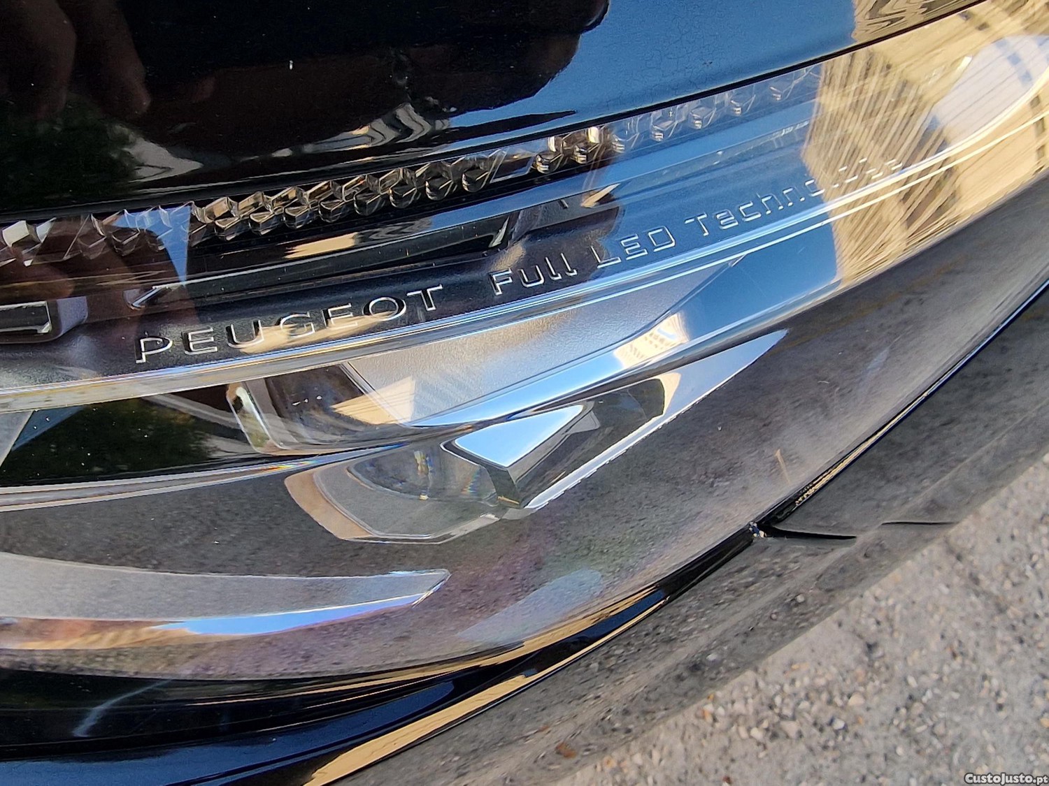 Peugeot 5008 1.5 hdi GT Line EAT8 automático/pele/teto panorâmico - 18 — photo 5