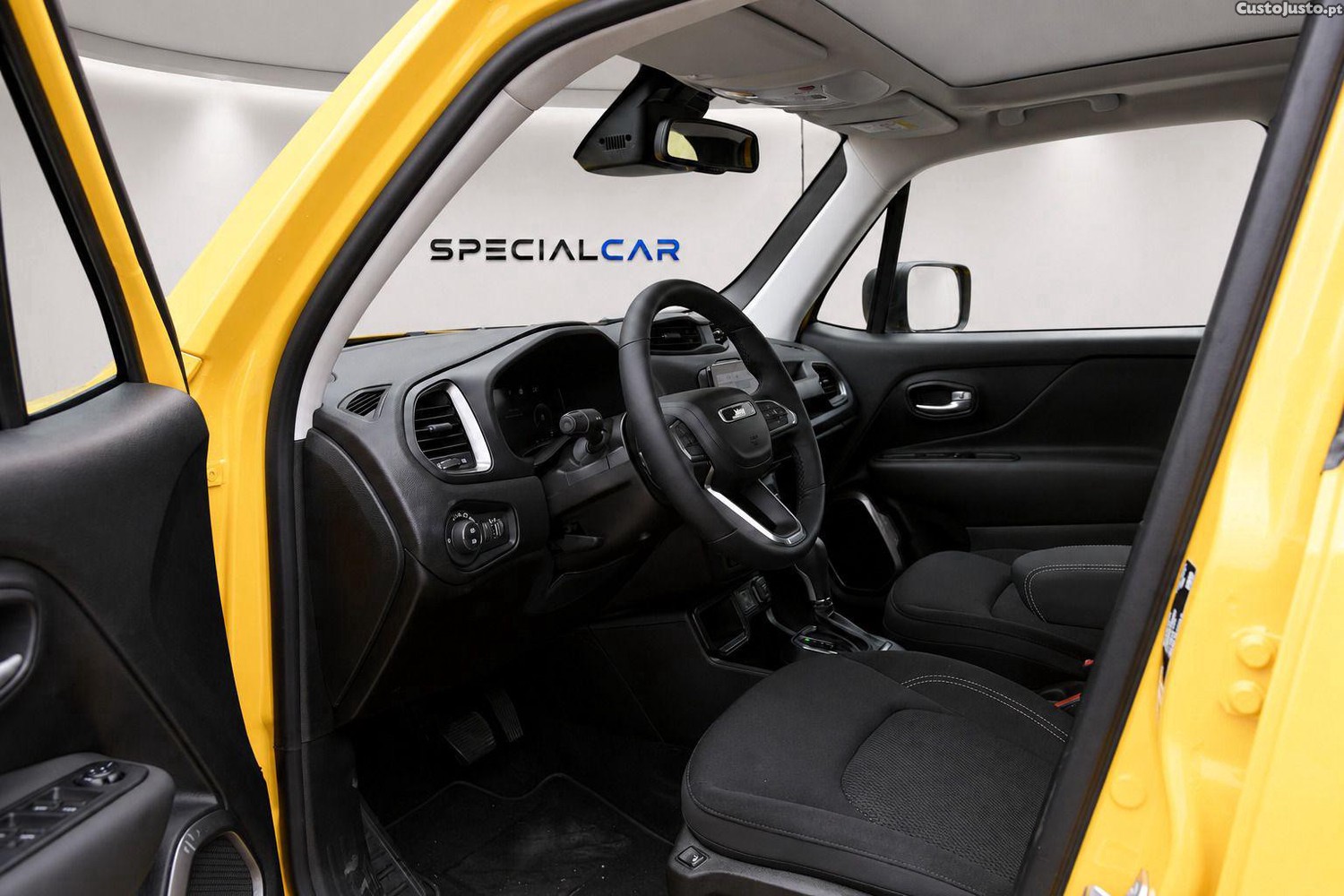 Jeep Renegade 1.5 TG e-Hybrid Altitude DCT — fotografia 12