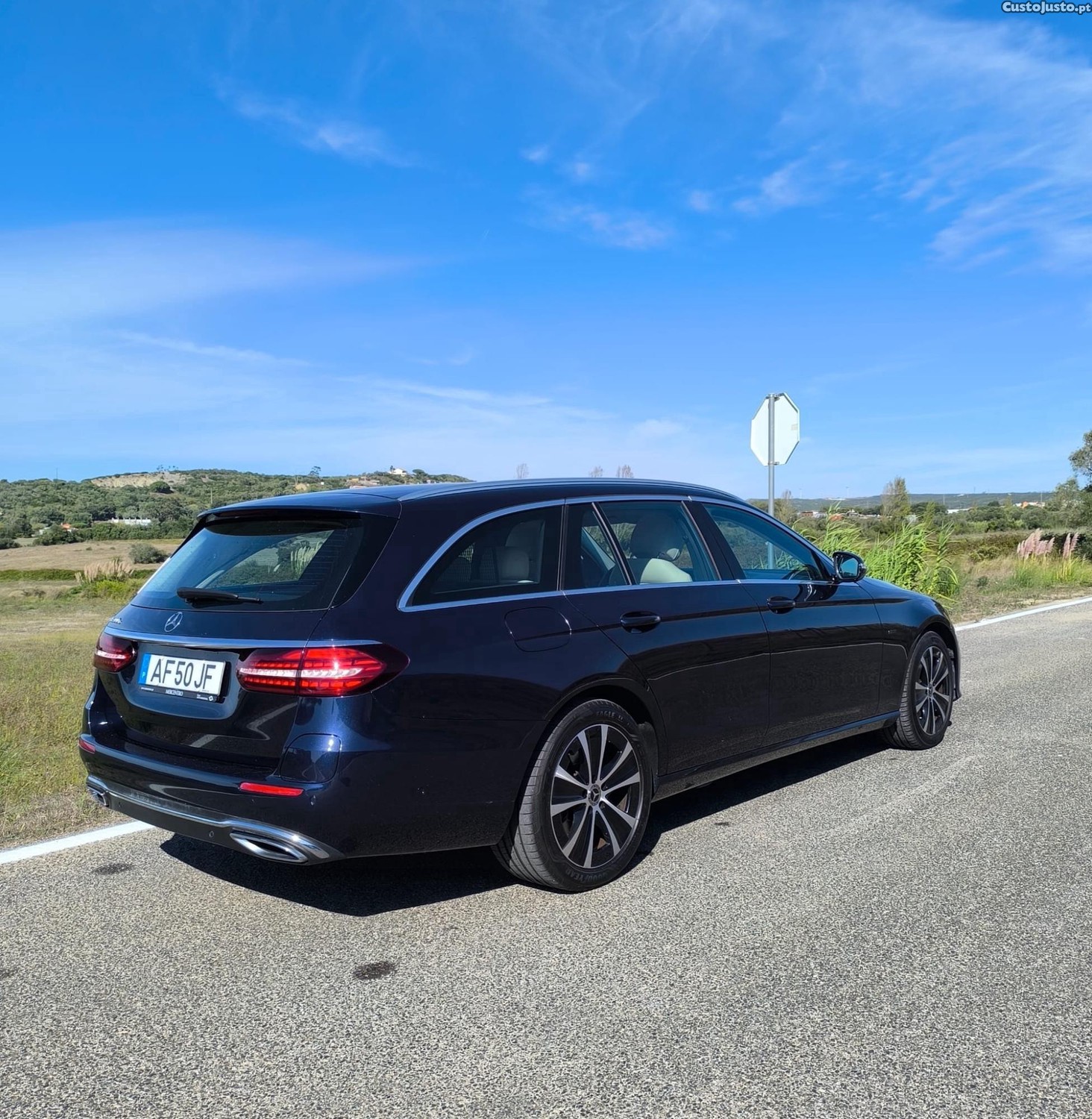 Mercedes-Benz E 300 Híbrido plug-in a gasolina - 21 — photo 3