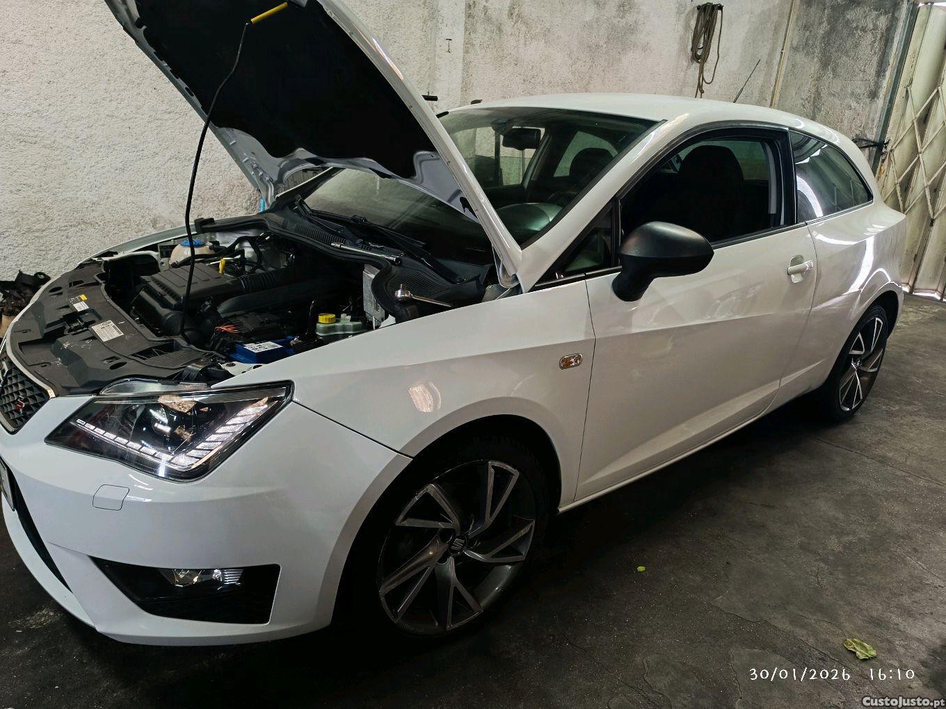 SEAT Ibiza FR 1.4com tecnologia ACT — fotografia 7