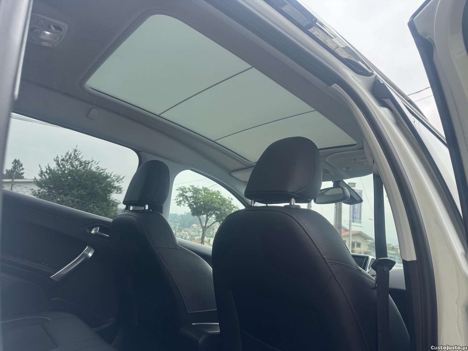 Peugeot 2008 CROSSWAY 1.6BLUEHDI — fotografia 2