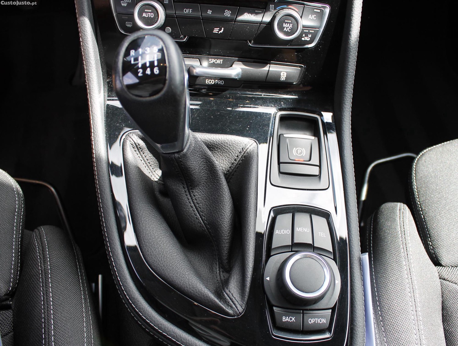 BMW 216 Active Tourer Line Sport — fotografia 5
