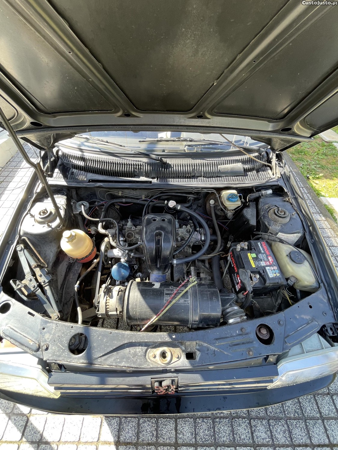 Peugeot 205 XT — fotografia 2